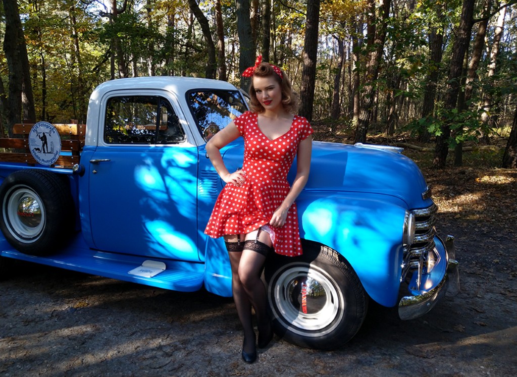 Chevrolet 3600 Pinup 12