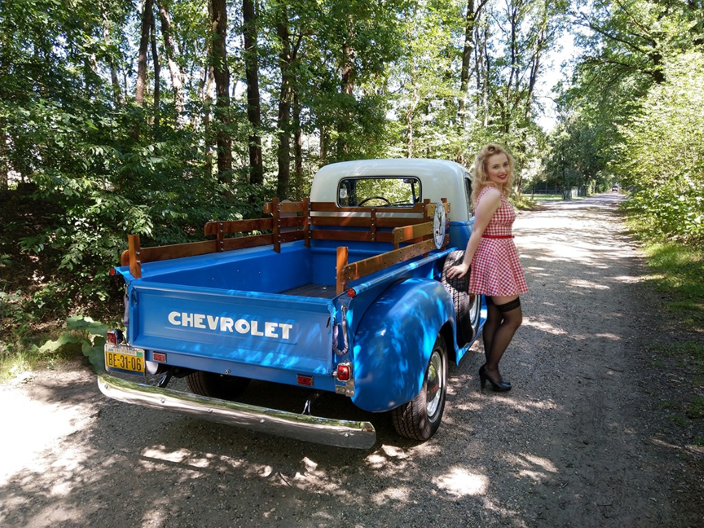 Chevrolet 3600 Pinup 05