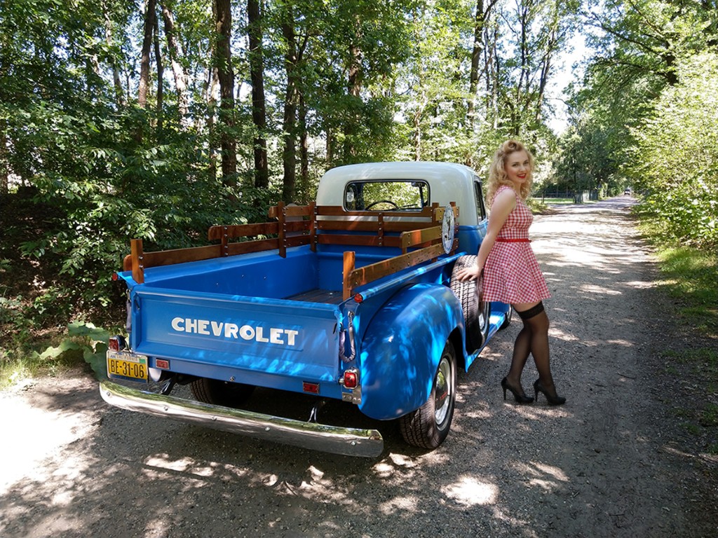 Chevrolet 3600 Pinup 06